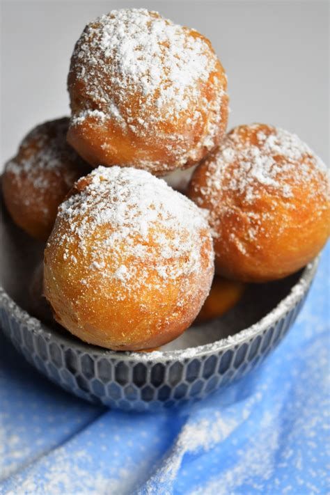 Click & Collect beignets hollandais et carnaval